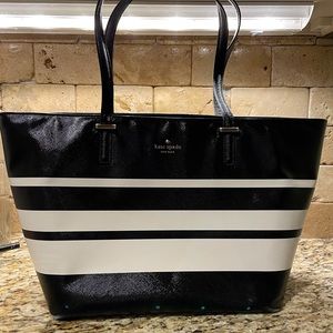 EUC Kate Spade tote